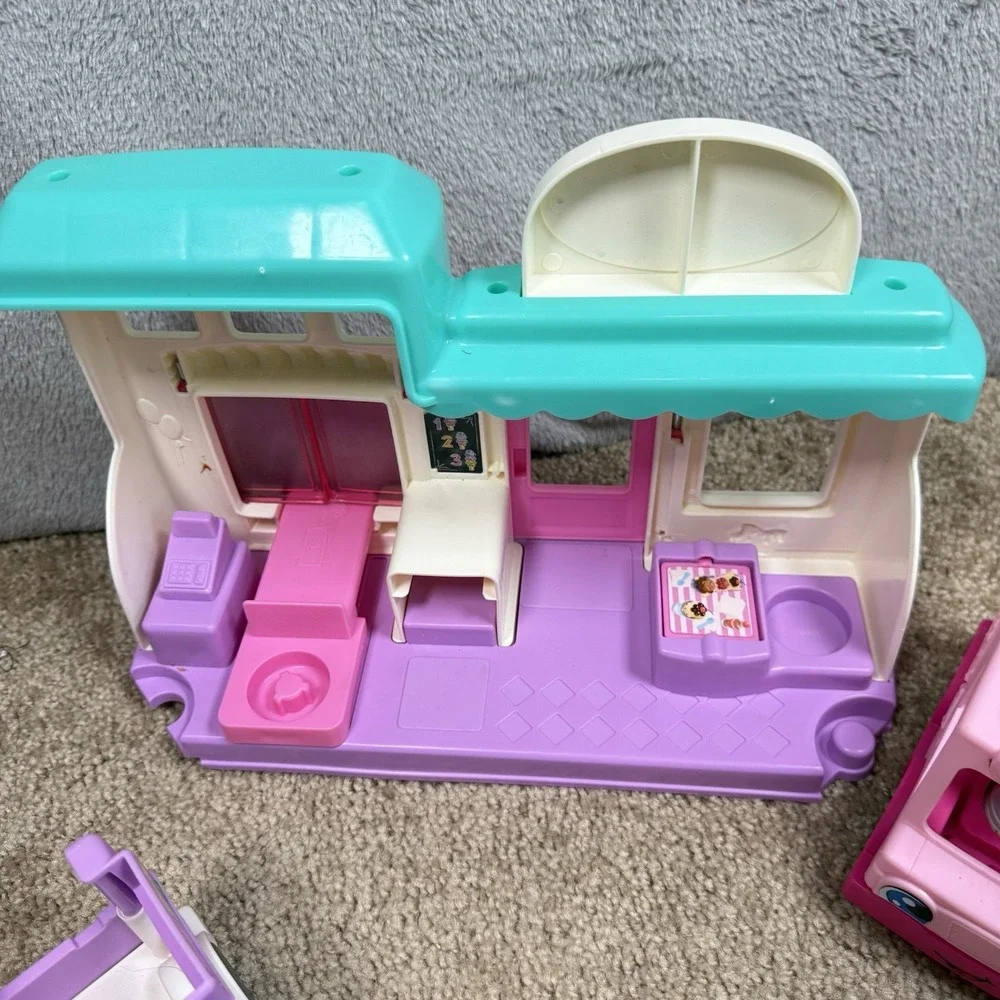Fisher Price Little People Time For A Treat Ice Cream Shop Truck Vehicle Figures